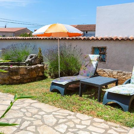 Ferienwohnung Lilo Lavender Loborika Exterior foto