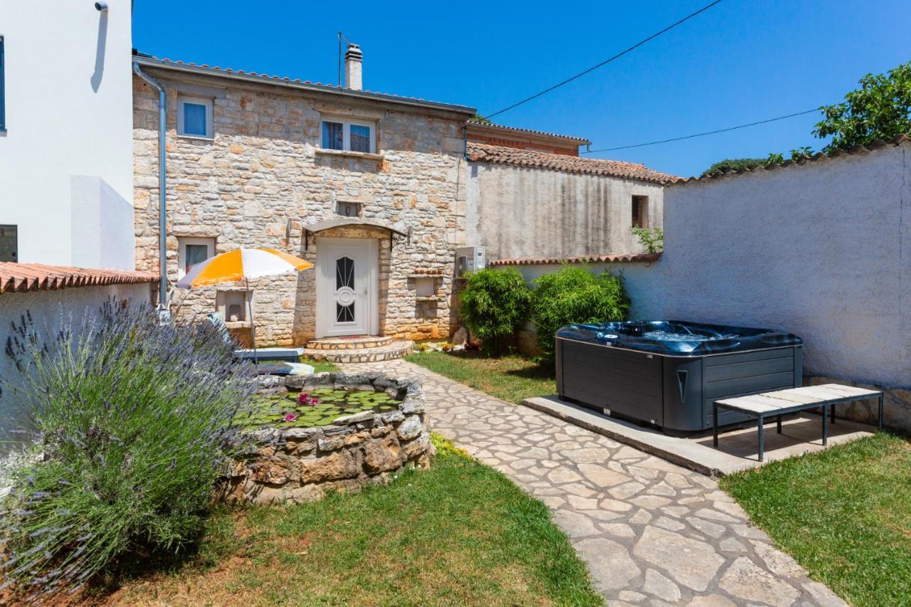 Ferienwohnung Lilo Lavender Loborika Exterior foto