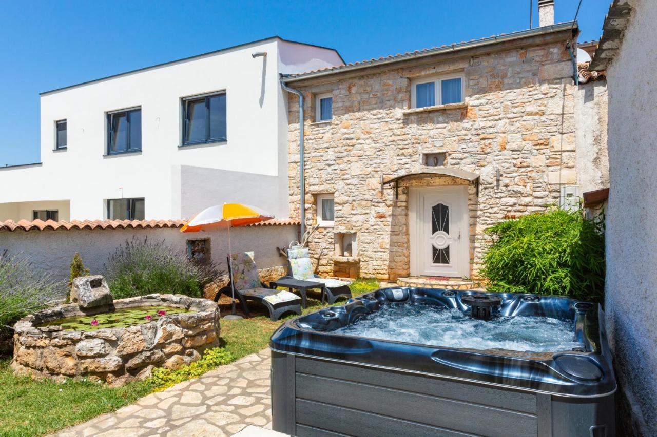 Ferienwohnung Lilo Lavender Loborika Exterior foto